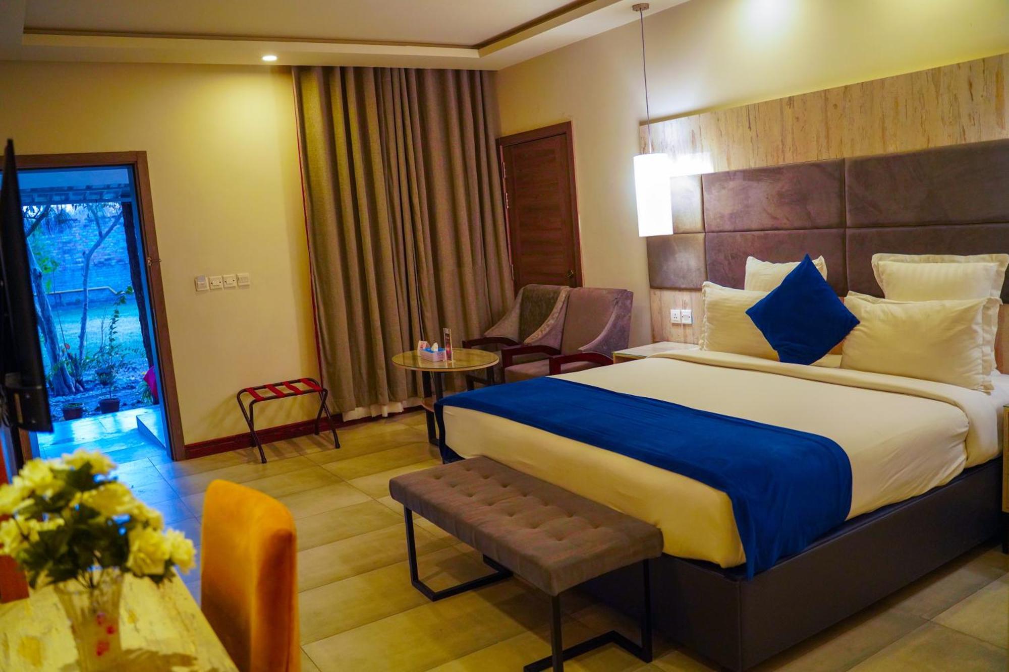 Ifq Hotel & Resort Islamabad Exterior photo