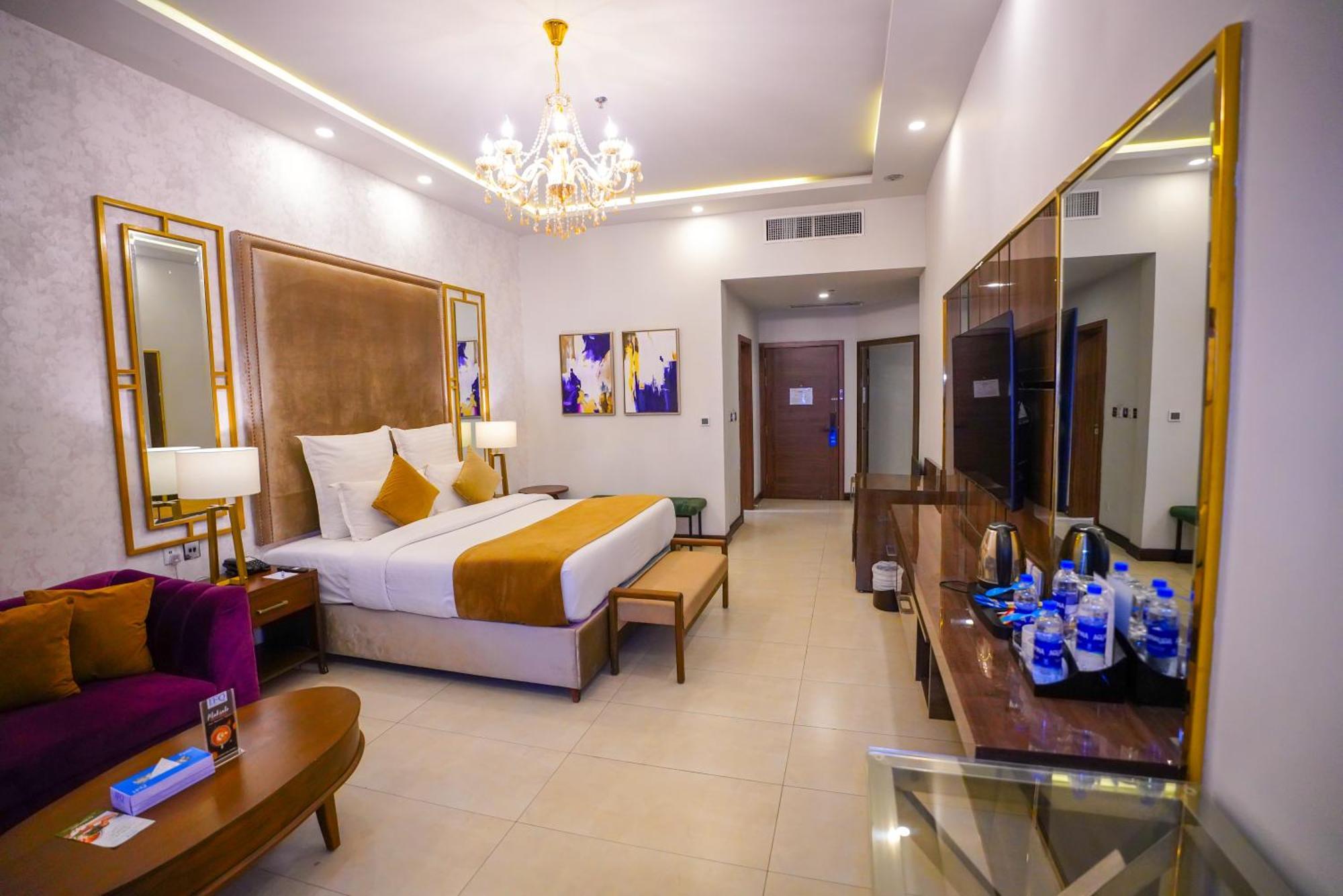 Ifq Hotel & Resort Islamabad Exterior photo